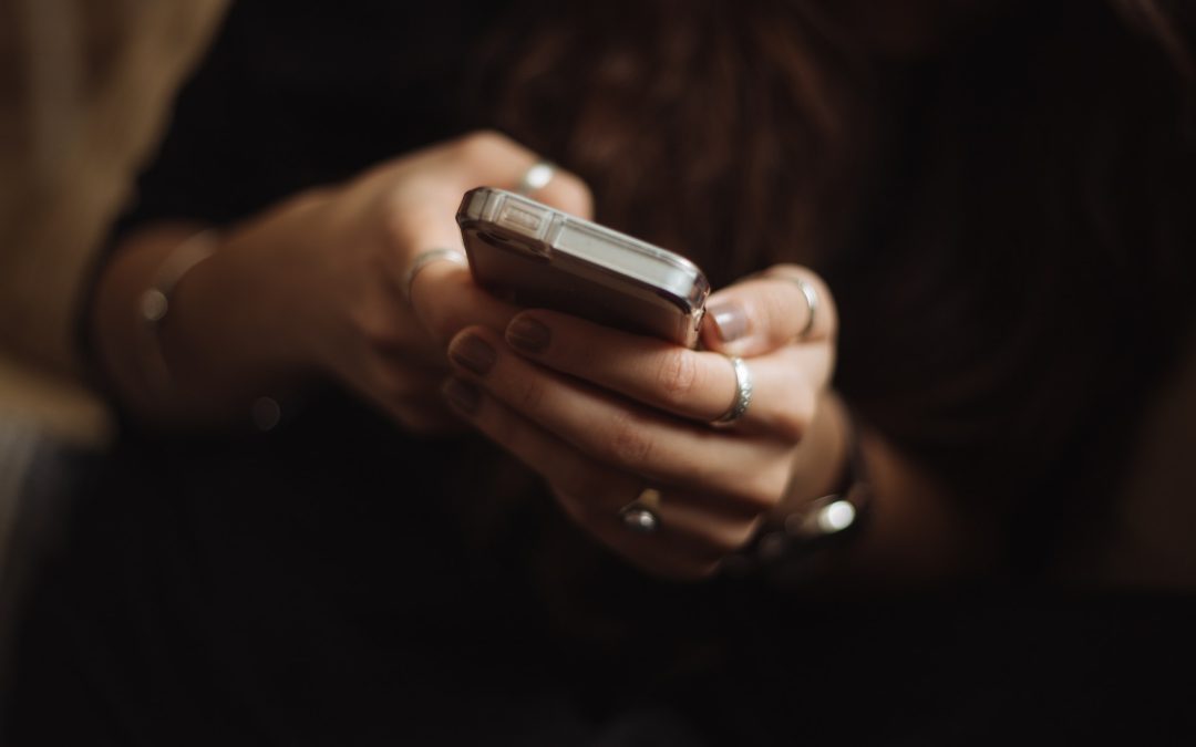 Webbutiker med egen faktura 2026 – handla med faktura utan Klarna