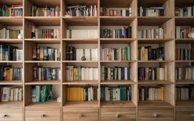 Vad kostar en platsbyggd bokhylla?